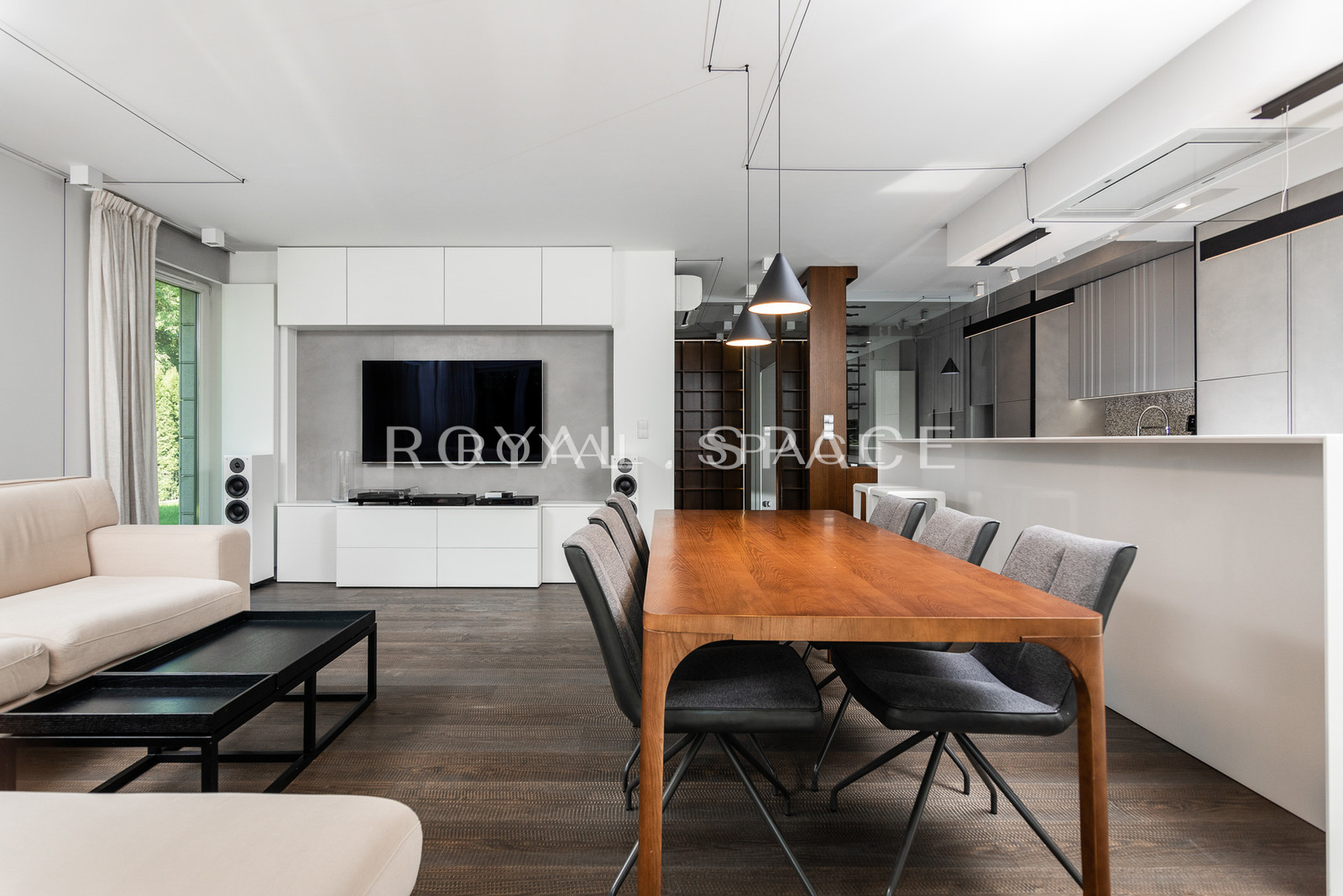 Designerski apartament z ogrodem – Czarodziejska