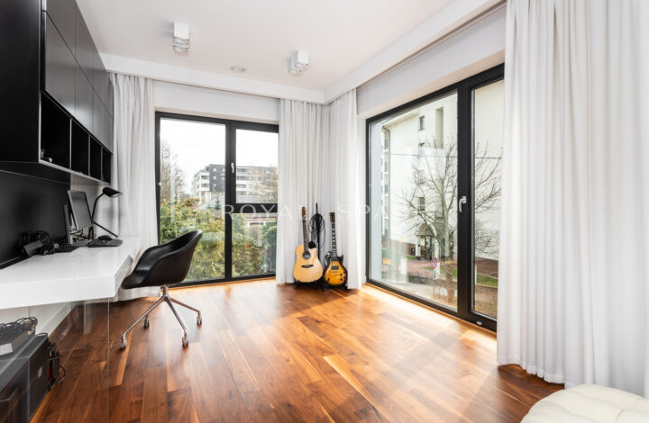 Luksusowy, dwupoziomowy penthouse z tarasem!