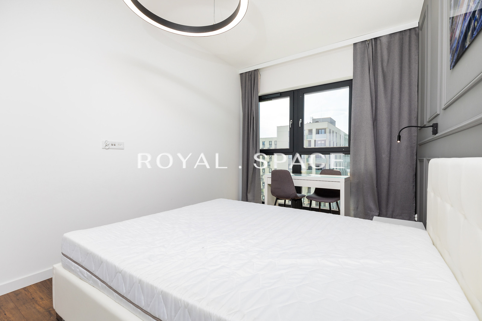 Apartament z balkonem na 8 piętrze – Fabryczna