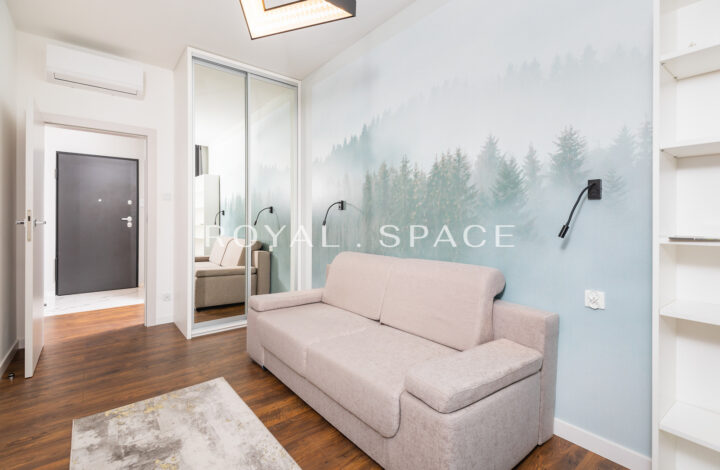 Apartament z balkonem na 8 piętrze – Fabryczna