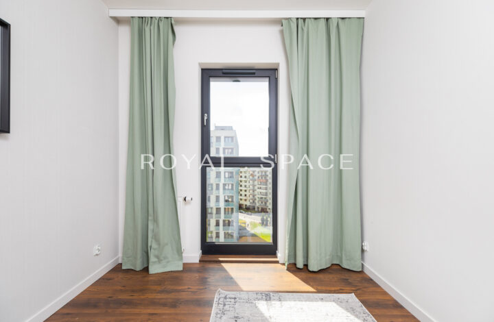 Apartament z balkonem na 8 piętrze – Fabryczna