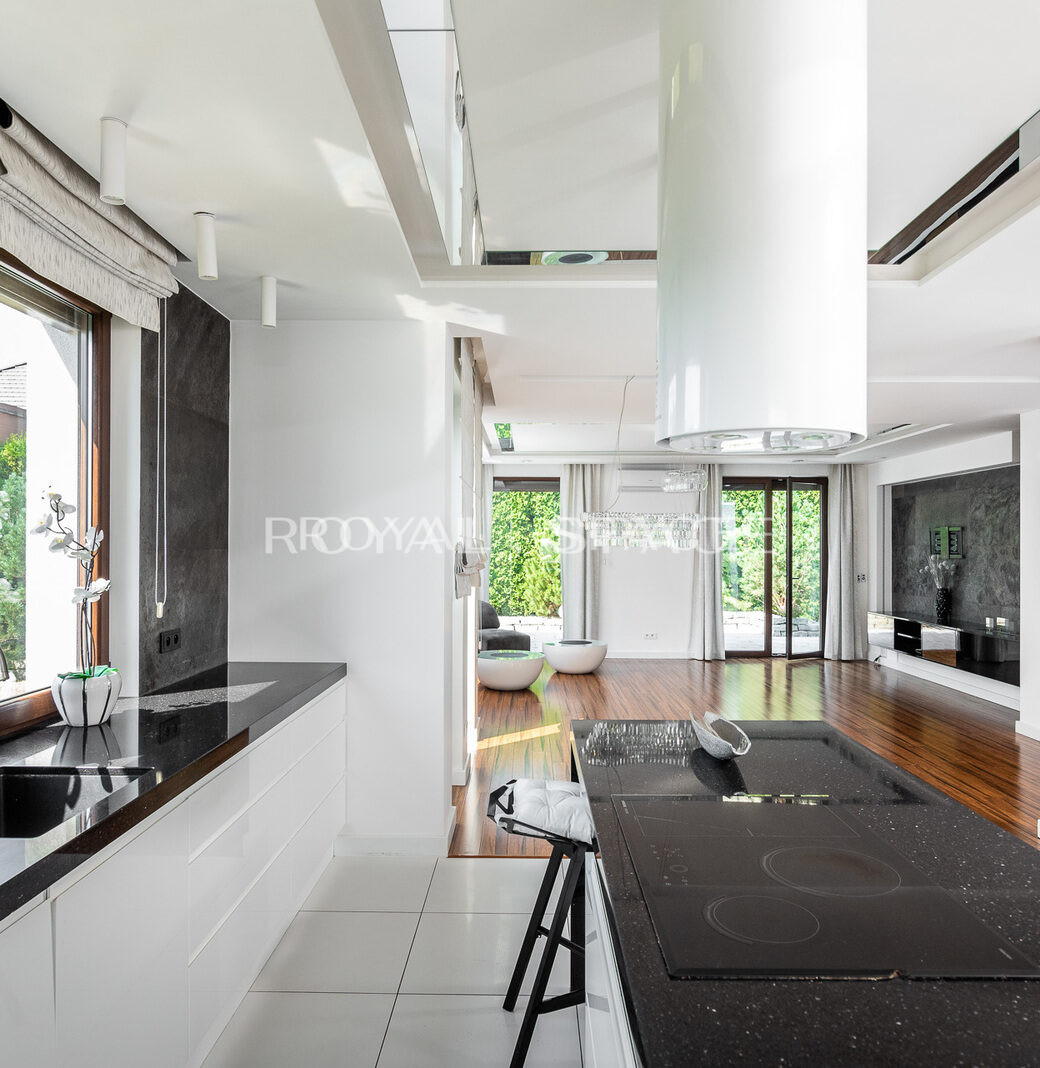 Bibice, Zielonki, Graniczna