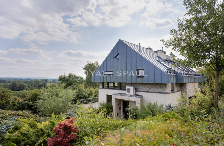 Przestronny dom z pięknym ogrodem w Przegorzałach