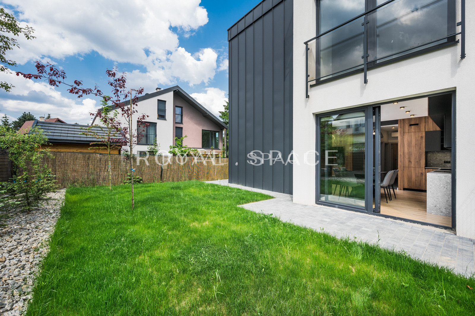 Nowy apartament z ogrodem w kameralnej inwestycji!