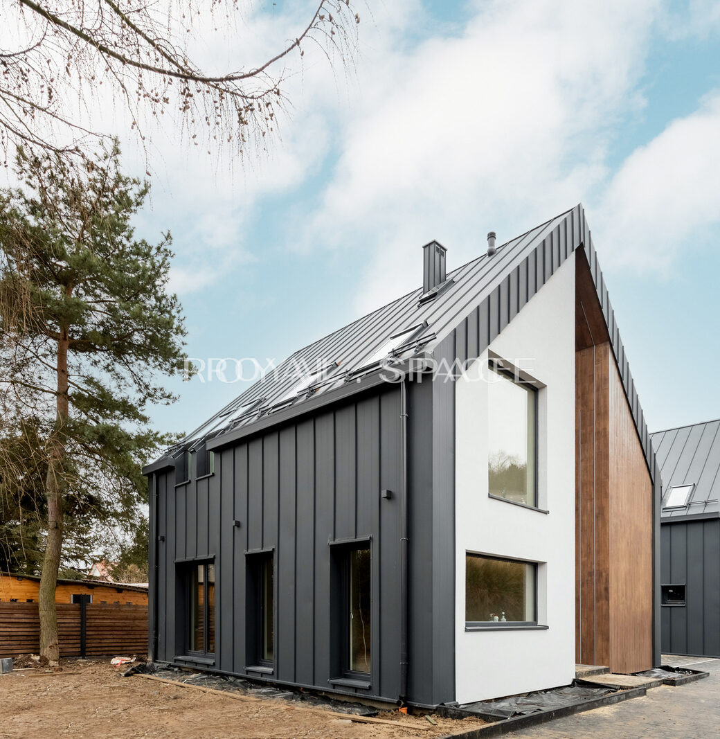 Dom wolnostojący wsród zieleni!