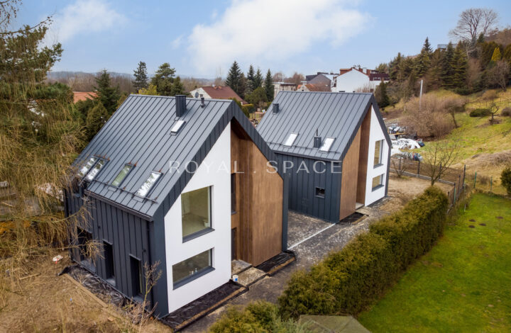 Dom wolnostojący wsród zieleni!