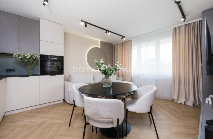 Nowe, elegancko wykończone mieszkanie z balkonem