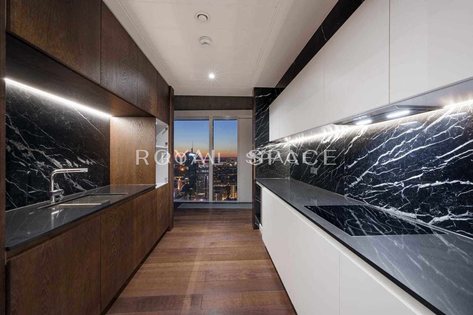 Warszawa, Śródmieście, Złota