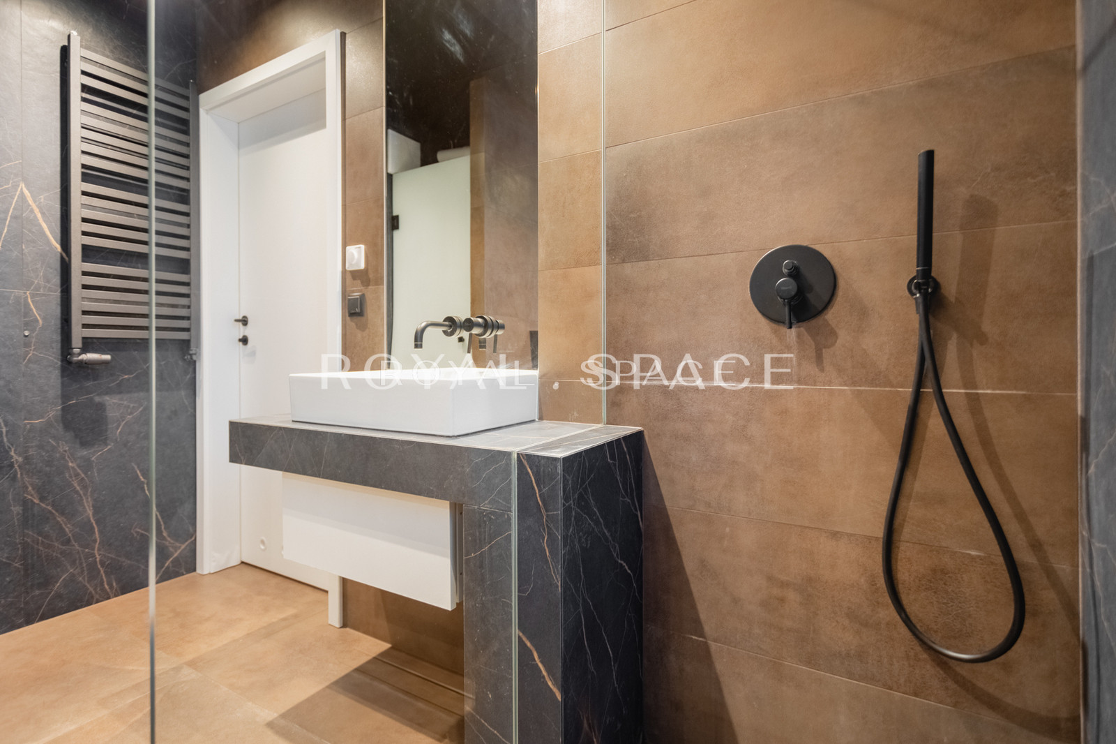 Kraków, Krowodrza, Podłącze