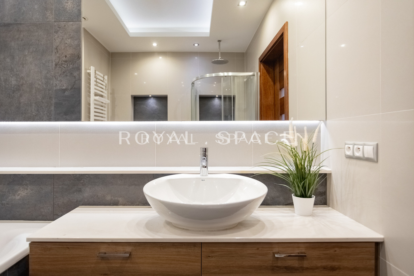 Przestronny apartament z tarasami na Ludwinowie