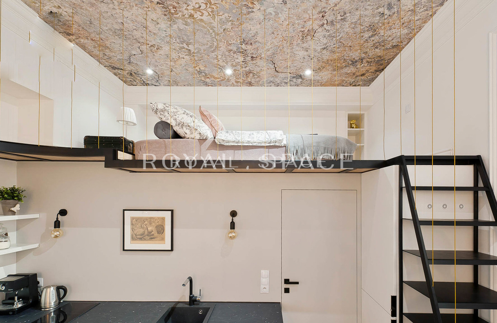 Old Town | na Groblach 19 | mezzanine | ENG