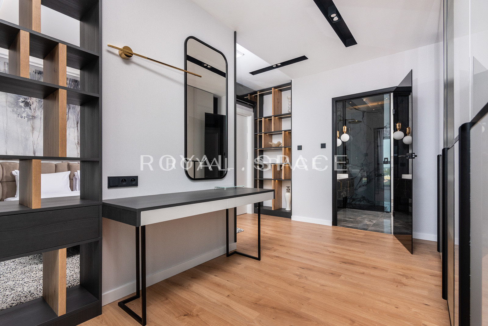 Luksusowy penthouse z tarasem z jacuzzi i sauną!