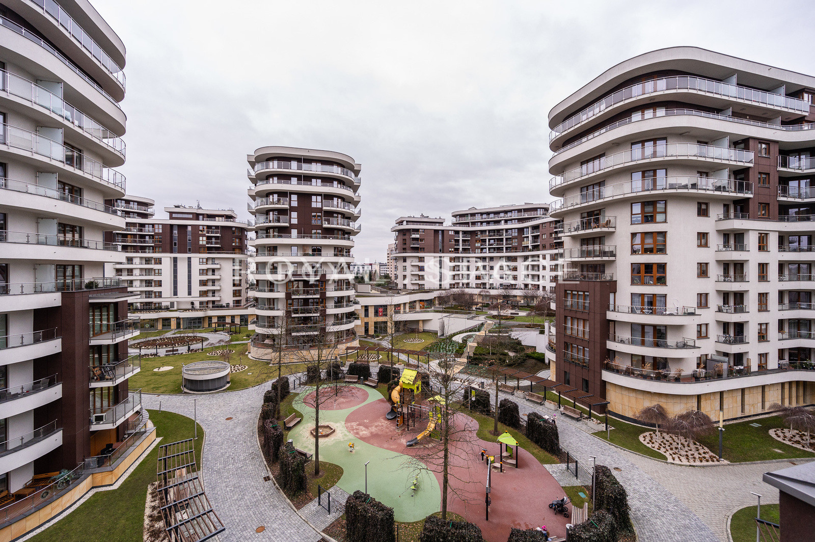 Przytulny apartament z tarasem – klimatyzacja