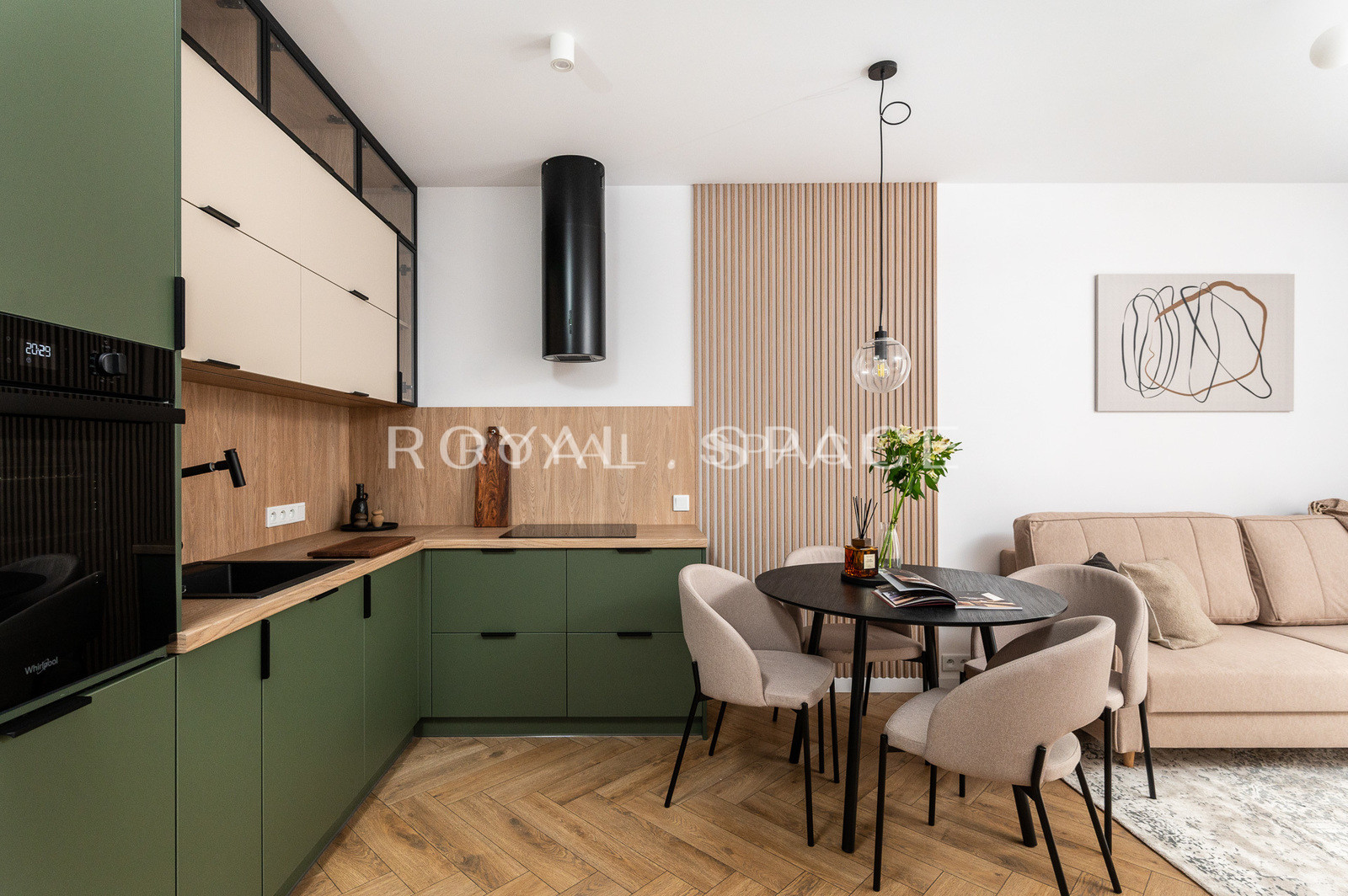 Modern, comfortable apartment with balcony