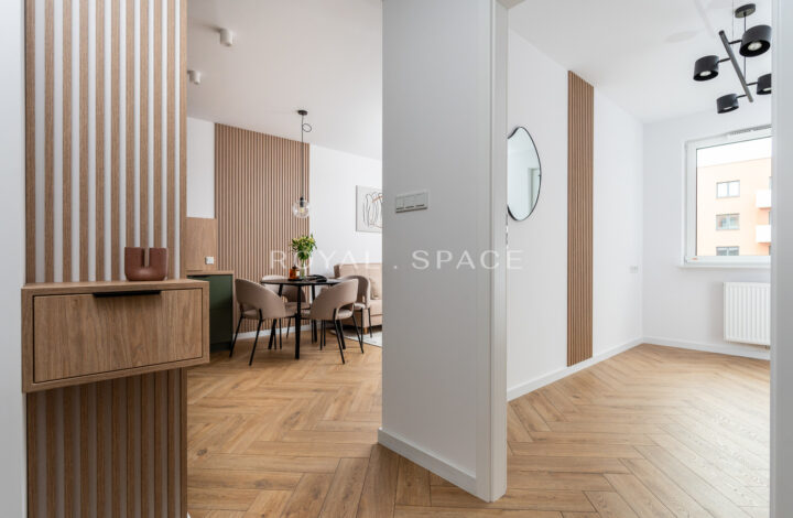Modern, comfortable apartment with balcony