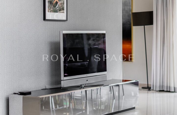 Wyjątkowa willa z ogrodem na Bielanach