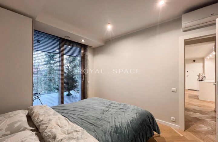 Apartament na Woli Justowskiej w otoczeniu zieleni