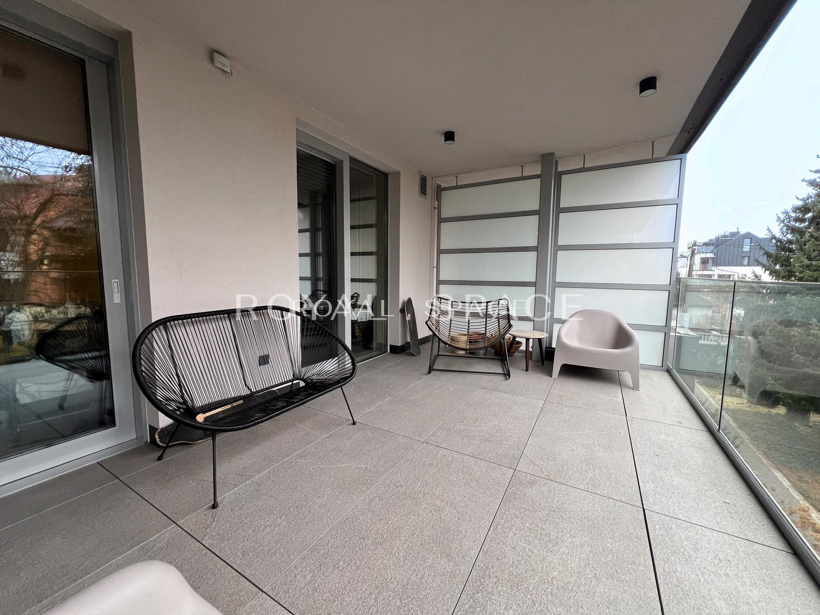 Apartament na Woli Justowskiej w otoczeniu zieleni