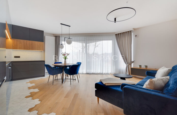 Apartament na Woli Justowskiej w otoczeniu zieleni