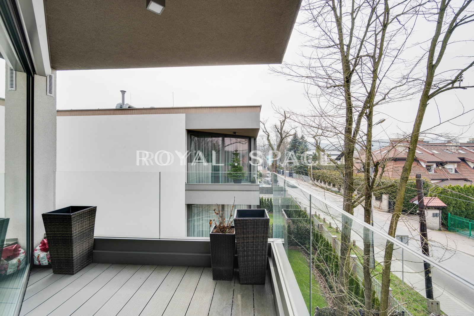 Apartament na Woli Justowskiej w otoczeniu zieleni