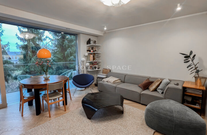 Apartament na Woli Justowskiej w otoczeniu zieleni