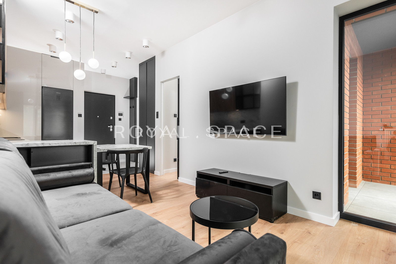 Nowy apartament z balkonem w Fabryczna City