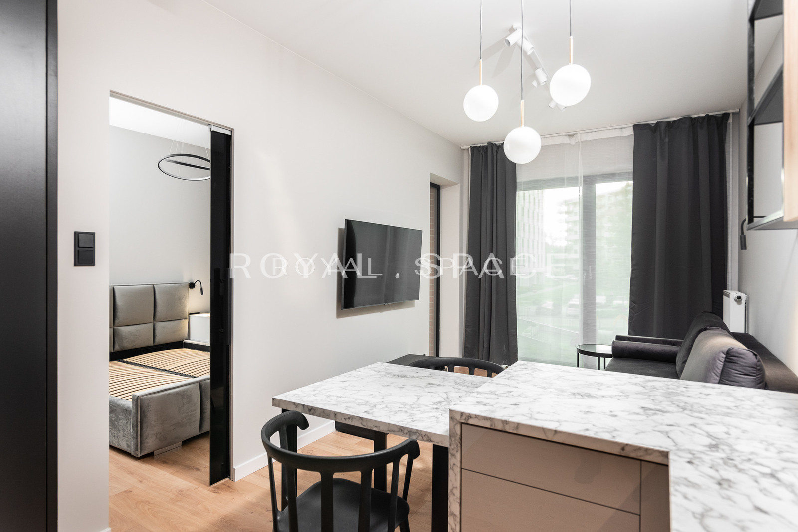 Nowy apartament z balkonem w Fabryczna City