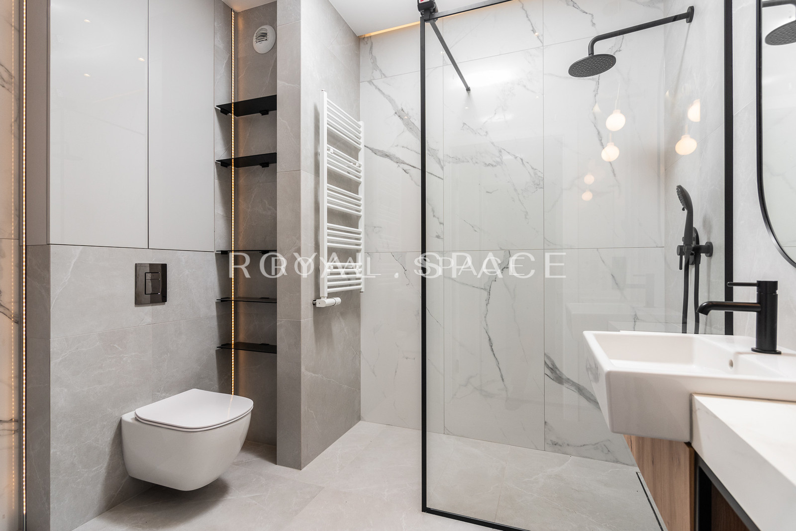 Nowy apartament z balkonem w Fabryczna City