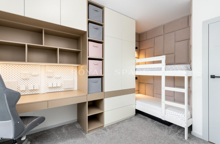 Kraków, Śródmieście, Stanisława Lema