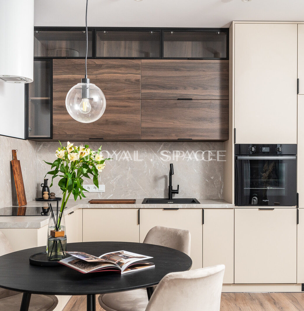 Modern, comfortable apartment with balcony