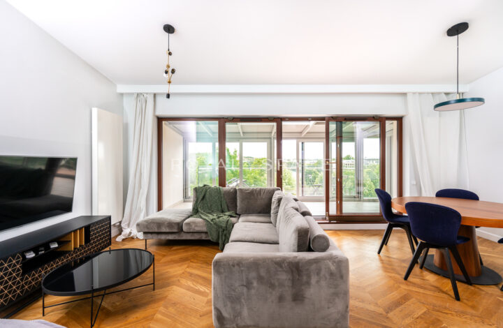 Penthouse z widokiem na Wisłę z ogrodem zimowym