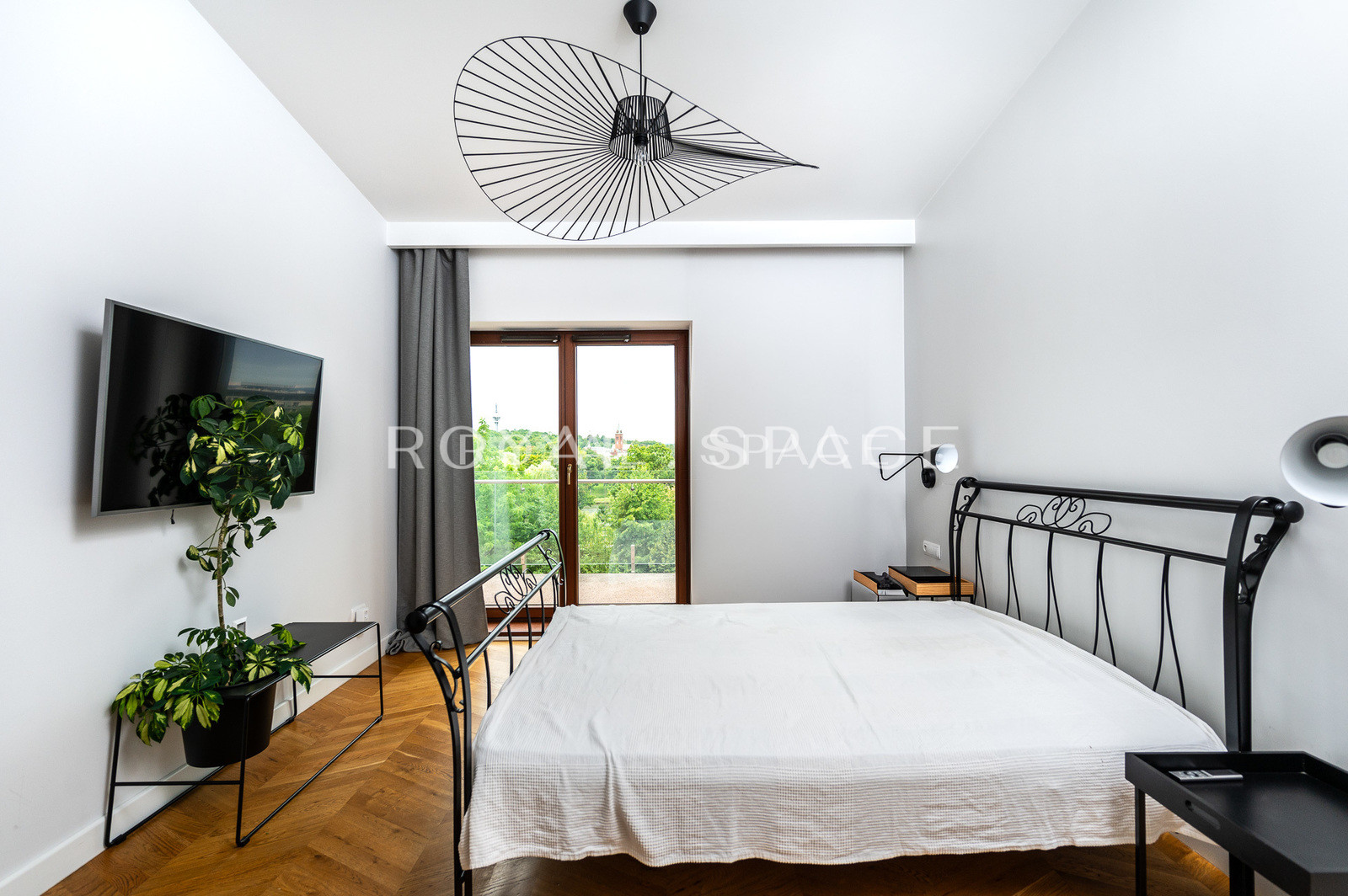 Penthouse z widokiem na Wisłę z ogrodem zimowym