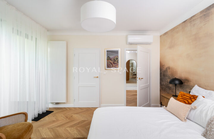 Apartament na Woli Justowskiej z ogrodem