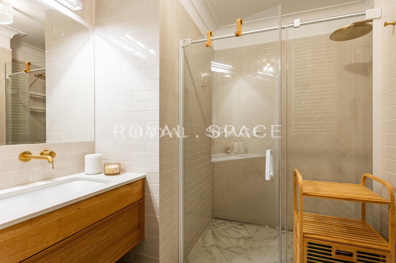 Apartament na Woli Justowskiej z ogrodem