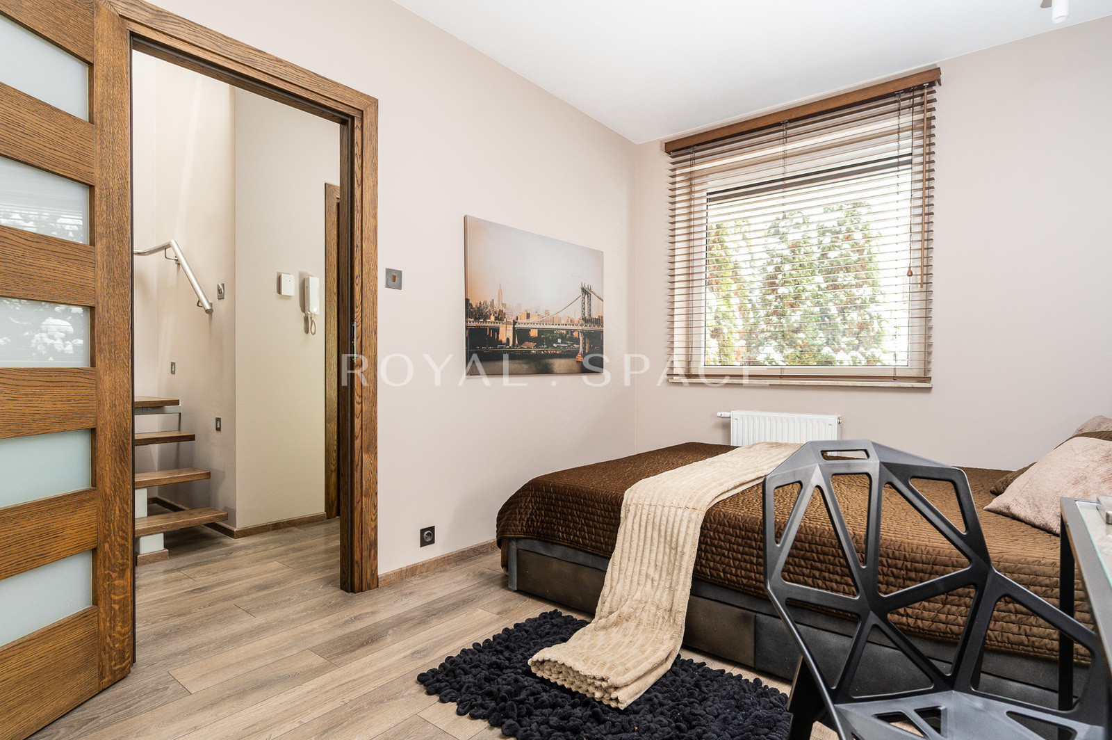 Dom z ogrodem i garażem przy Galerii Bronowice