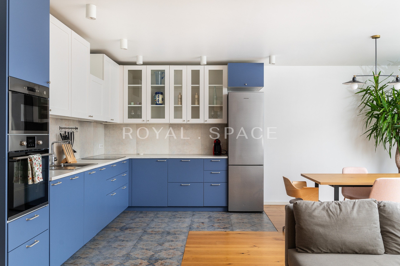 Słoneczny Apartament  z miejscem postojowym