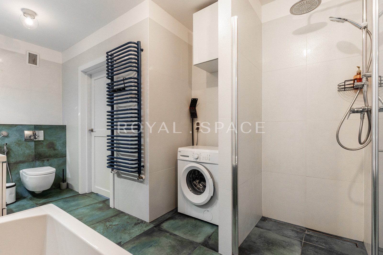 Słoneczny Apartament  z miejscem postojowym