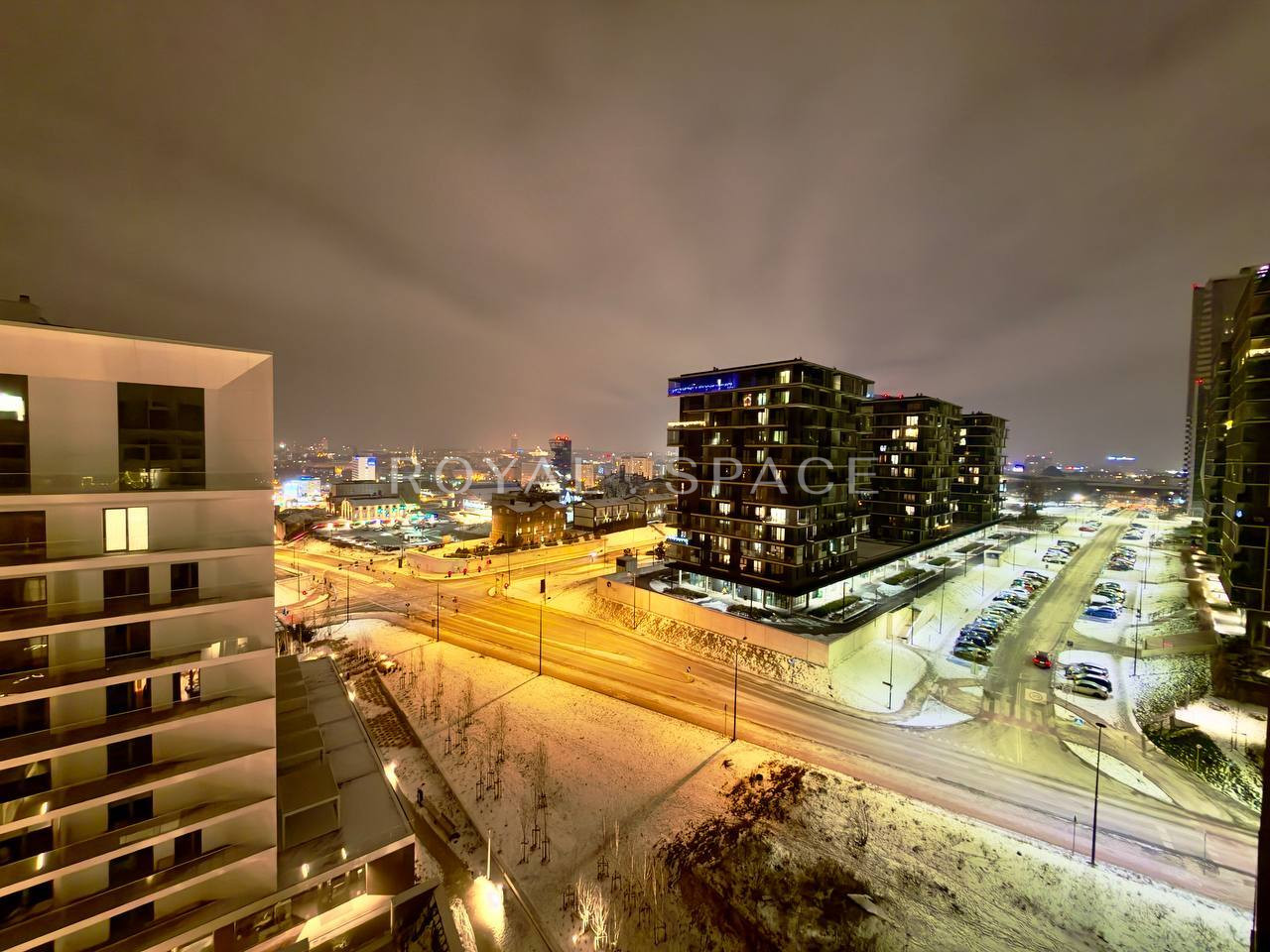 Пентхаус | 10 поверх | Південь та Захід | 300 см