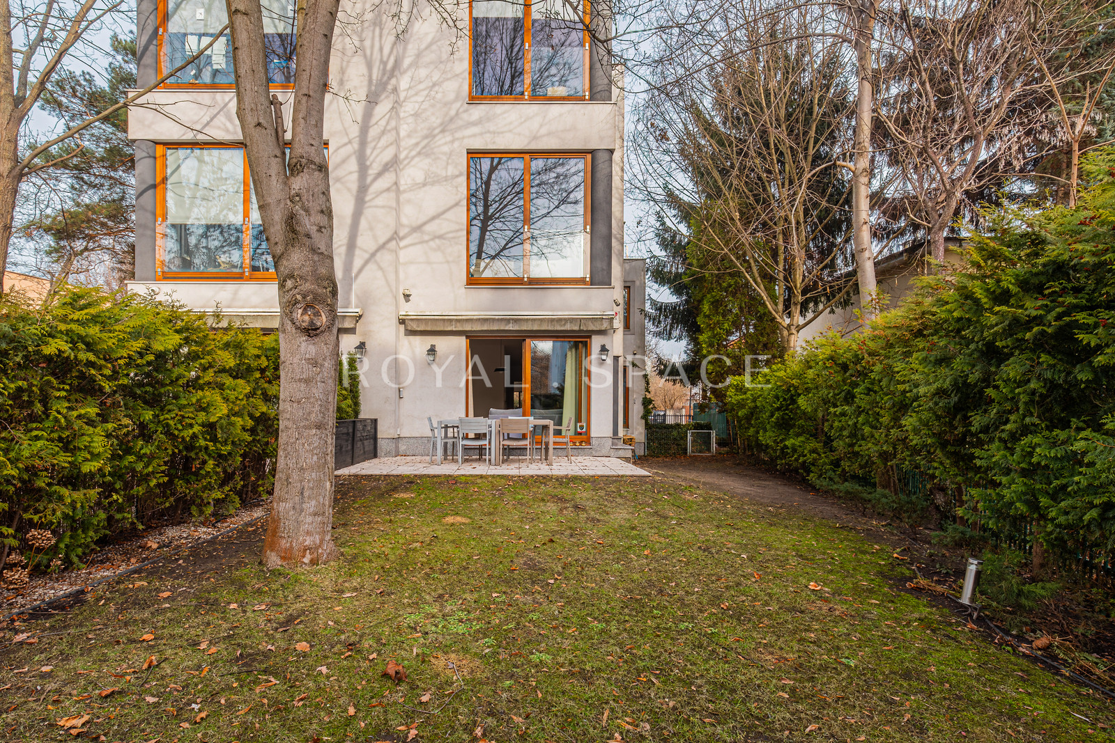 Apartament z ogrodem w sercu Saskiej Kępy