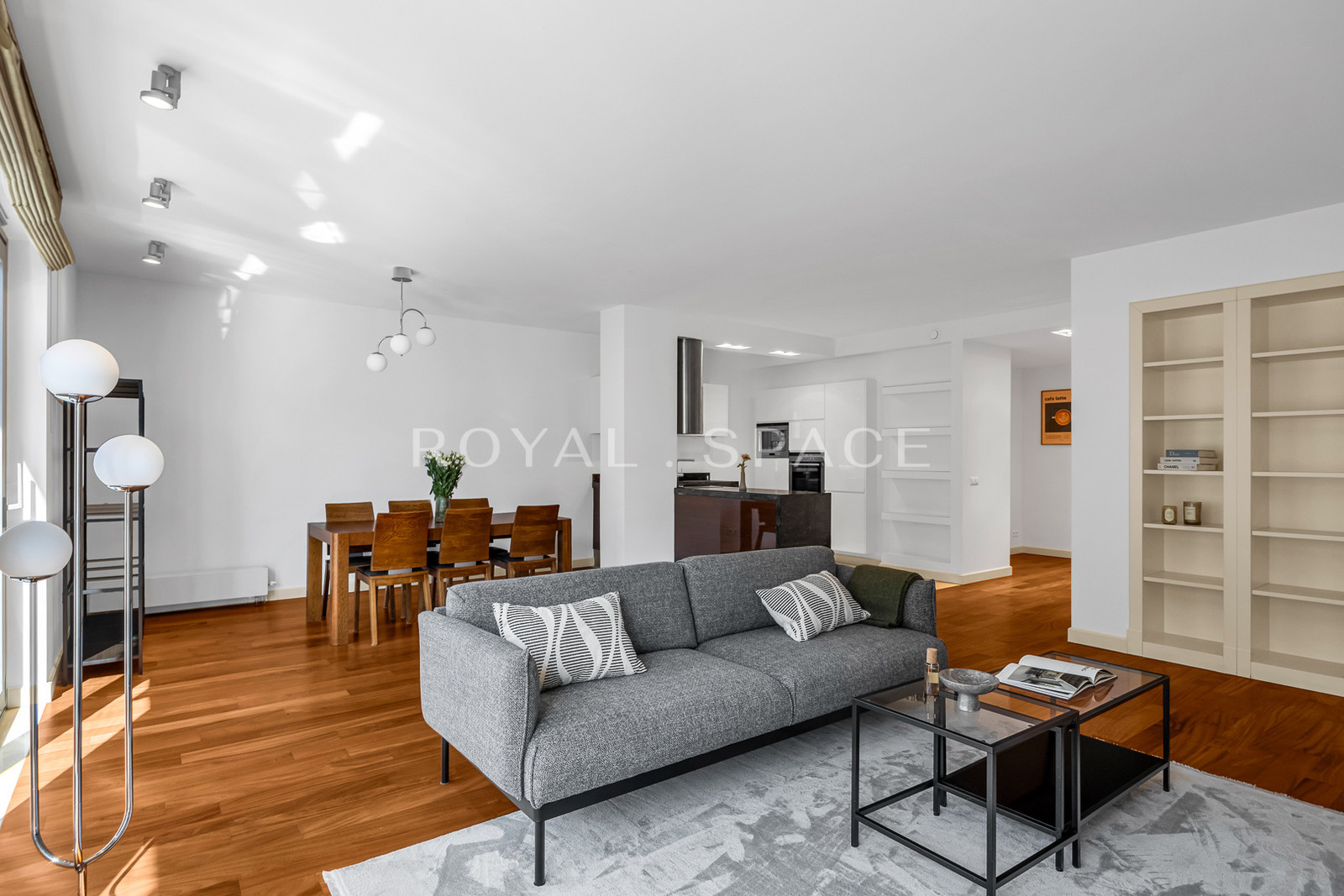 Powiśle | Przestronny apartament przy parku!