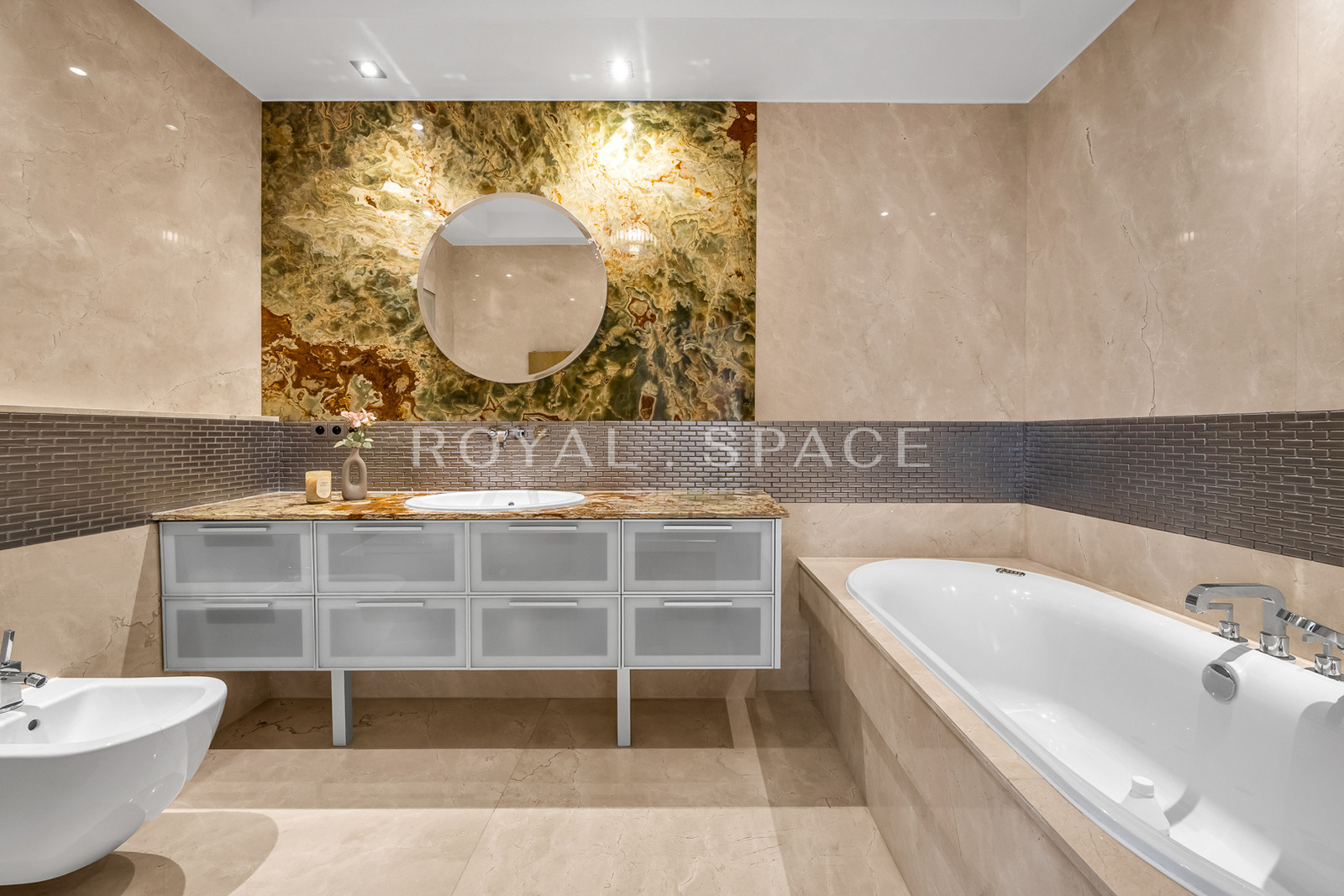 Powiśle | Przestronny apartament przy parku!