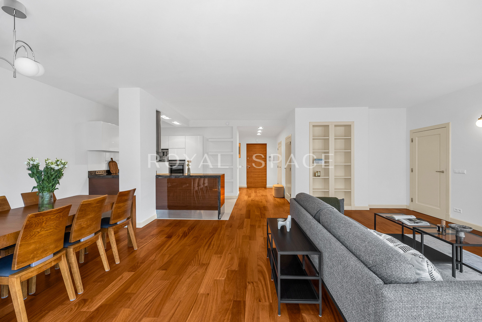 Powiśle | Przestronny apartament przy parku!