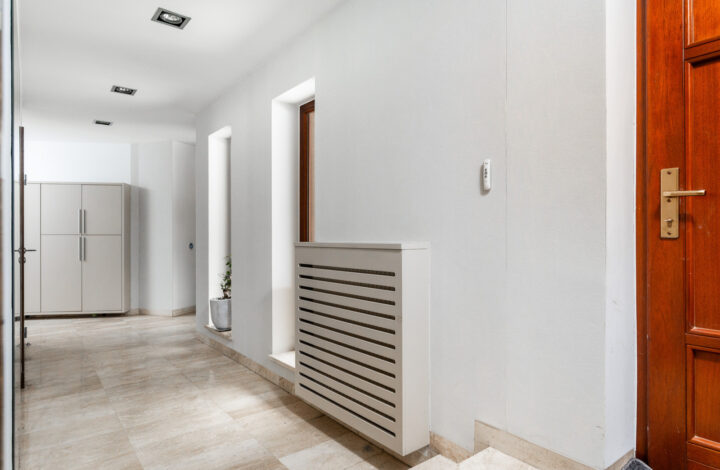 Luksusowa willa z jacuzzi, sauną i dużym ogrodem