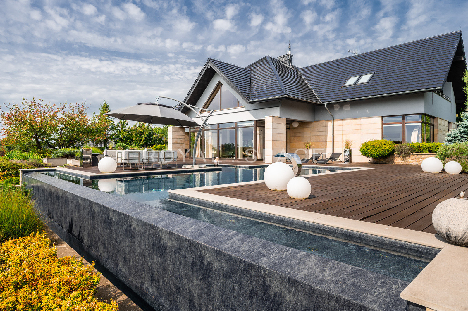 Exclusive villa for sale│North Kraków