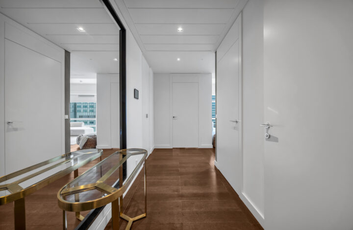 Панорамний апартамент на 23 поверсі | Złota 44