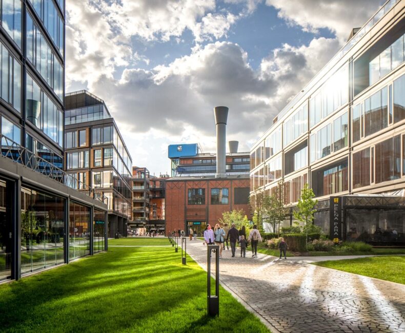 Warszawa, Śródmieście, Dobra 54