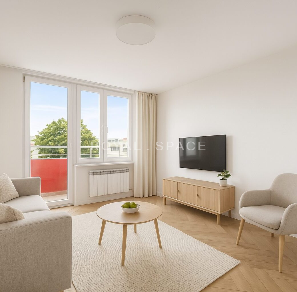 Słoneczne mieszkanie przy metrze, KW, WŁASNOŚĆ