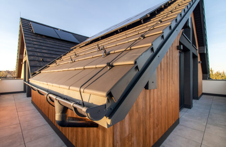 Parterowy lokal z witrynami i parkingiem|Wieliczka