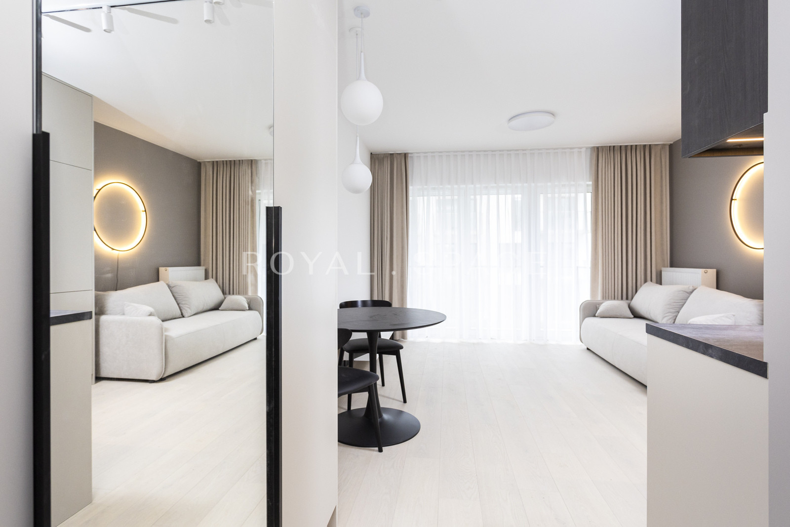 Modern Studio by the Park | BELG