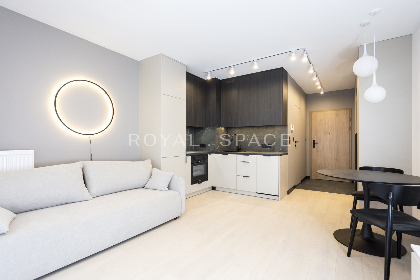 Modern Studio by the Park | BELG